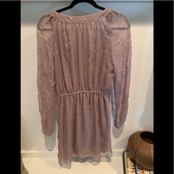 Sparkly dress with belt - Picture 2 of 2